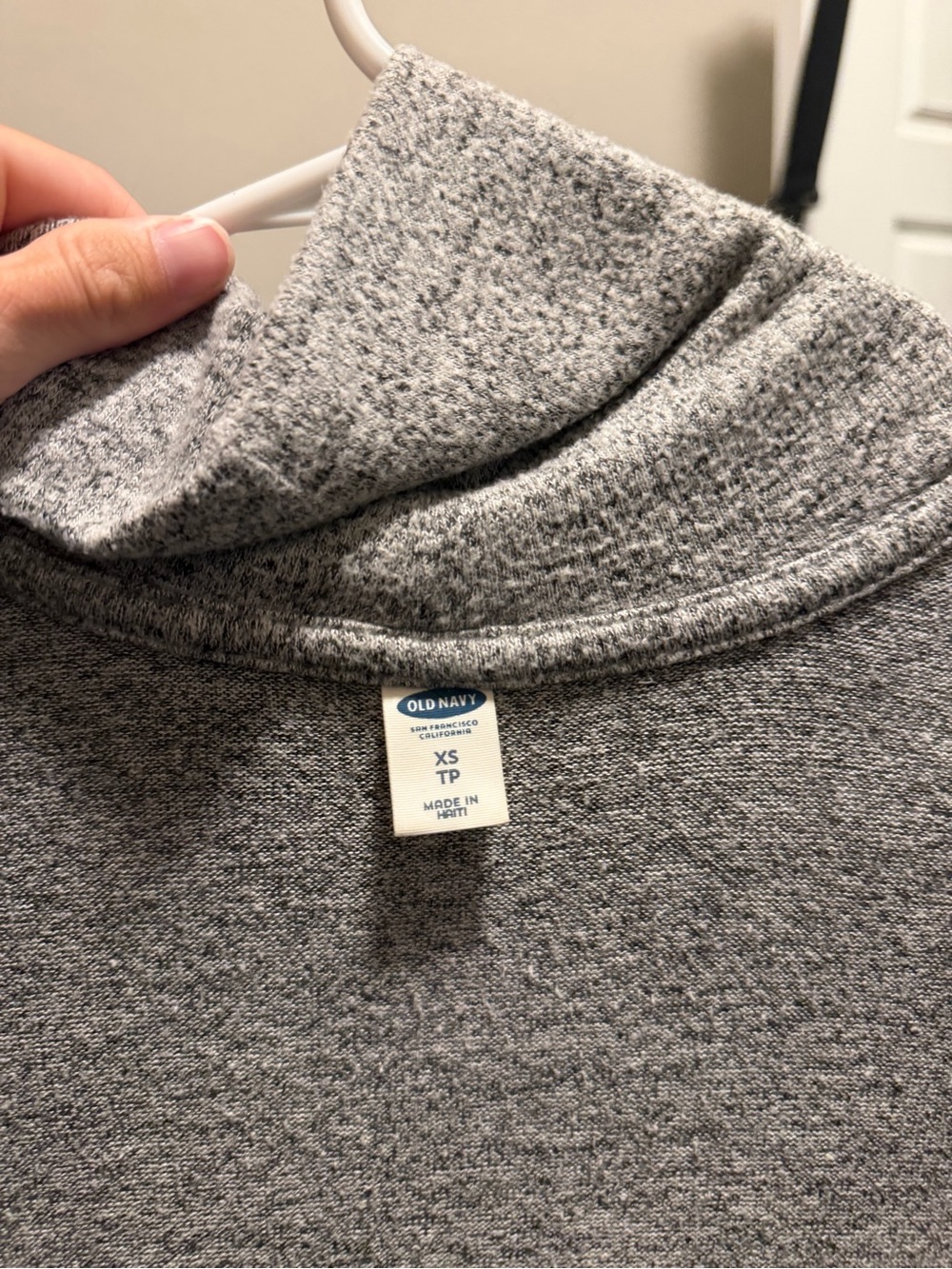 Old Navy Gray Turtleneck Sweater - Picture 4 of 4